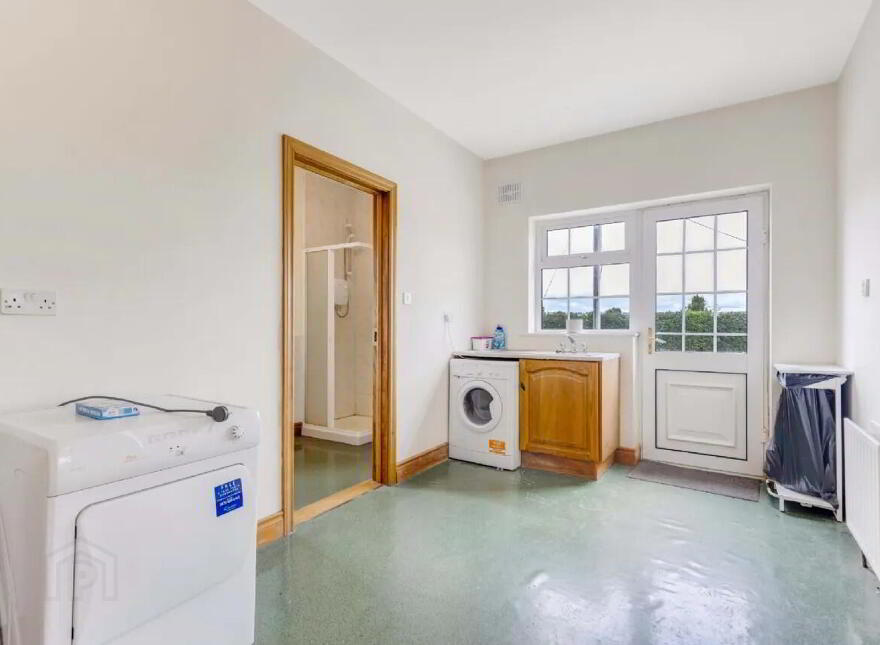 Fairyhouse Lodge, Mullinam Lane, Mullinam, Dublin, D15CP2V