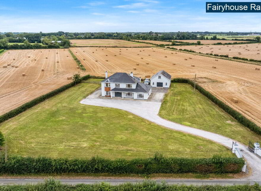Fairyhouse Lodge, Mullinam Lane, Mullinam, Dublin 15, D15CP2V