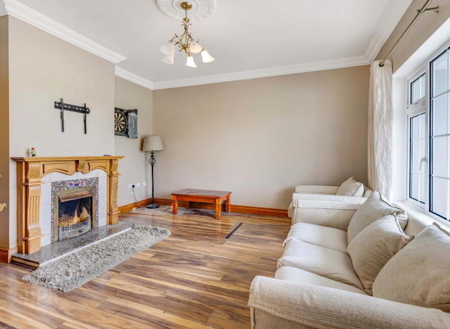 Fairyhouse Lodge, Mullinam Lane, Mullinam, Dublin 15, D15CP2V