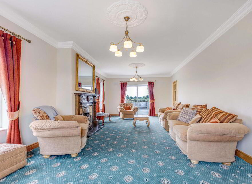Fairyhouse Lodge, Mullinam Lane, Mullinam, Dublin 15, D15CP2V