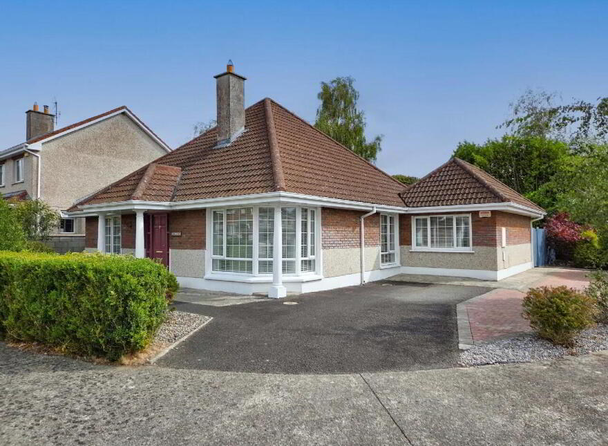 37 Hazelwood, Thurles, E41X2F3