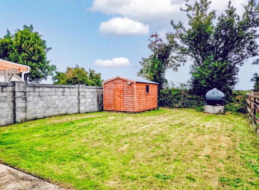 8 Aherlow, Heights, Tipperary Town, E34D342