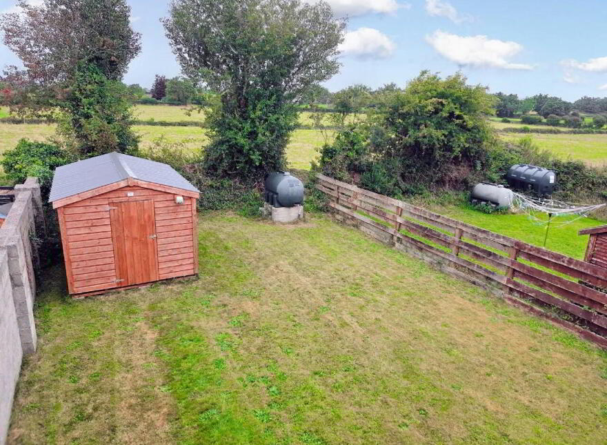 8 Aherlow, Heights, Tipperary Town, E34D342