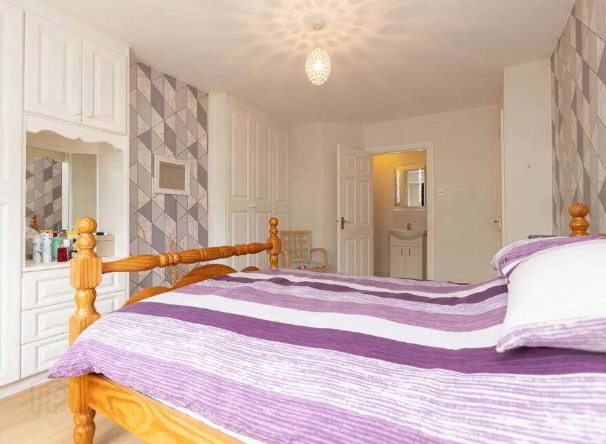 4 The Close, Lakepoint, Mullingar, N91K3E8