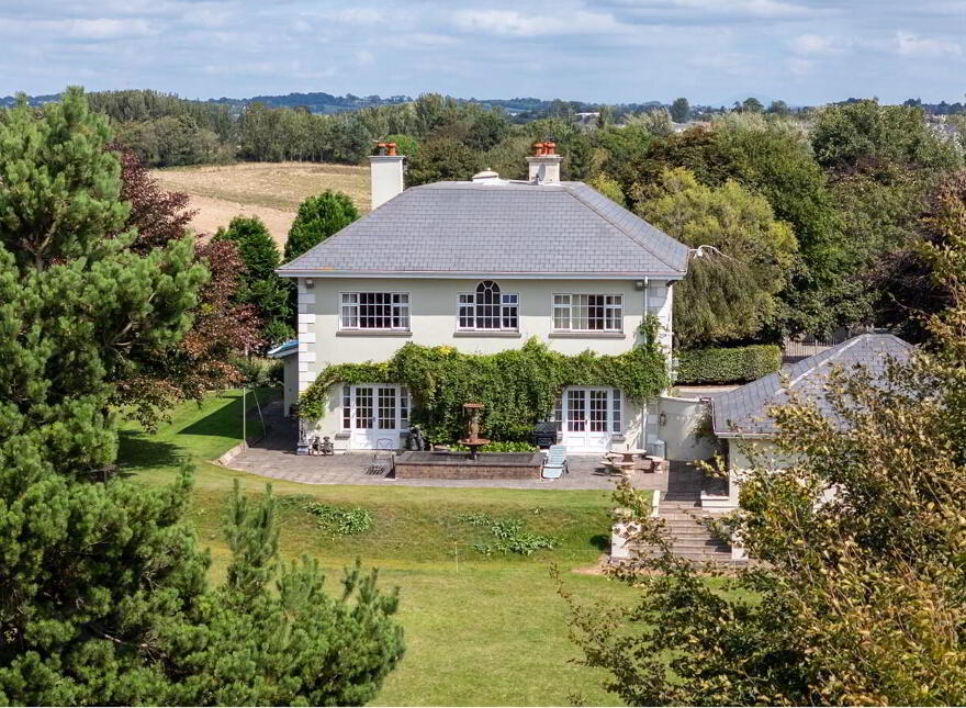 Somerset House, Sheeps Bridge, Carrigroe, Kilbarry, Waterford City, X91NPR6