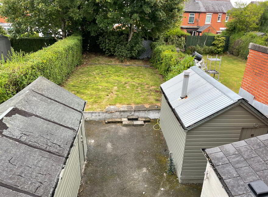 10 Ailesbury Gardens, Ormeau Road, Belfast, BT7 3FJ
