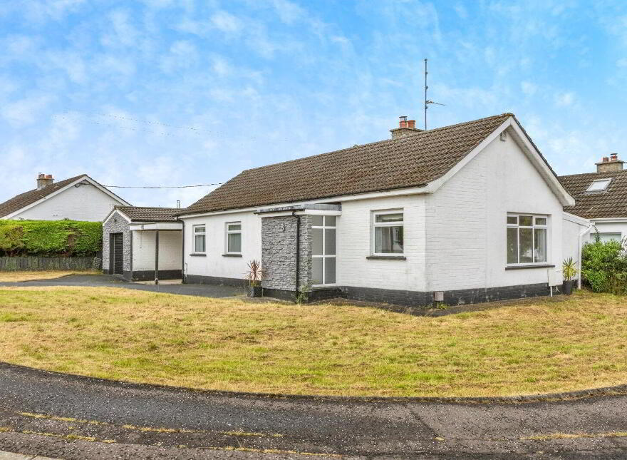 8 Lough Swilly Park, Carryduff, Belfast, BT8 8PJ