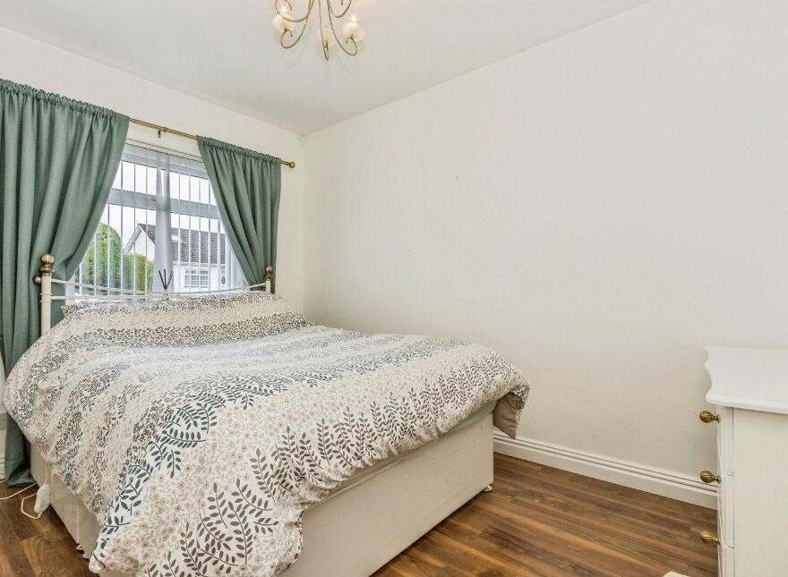 8 Lough Swilly Park, Carryduff, Belfast, BT8 8PJ