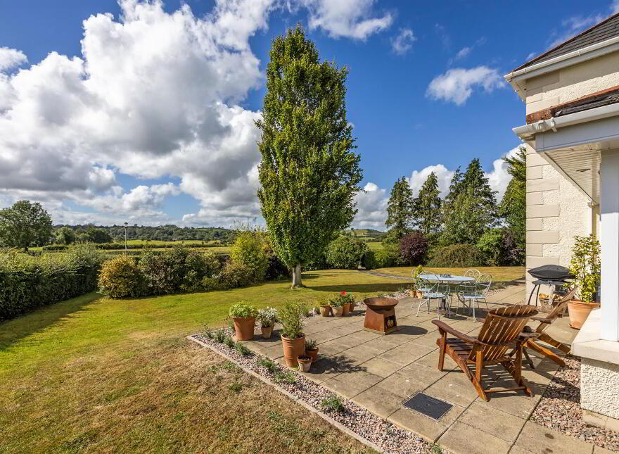 7 Riverdale Lane, Saintfield, Ballynahinch, BT24 7JG