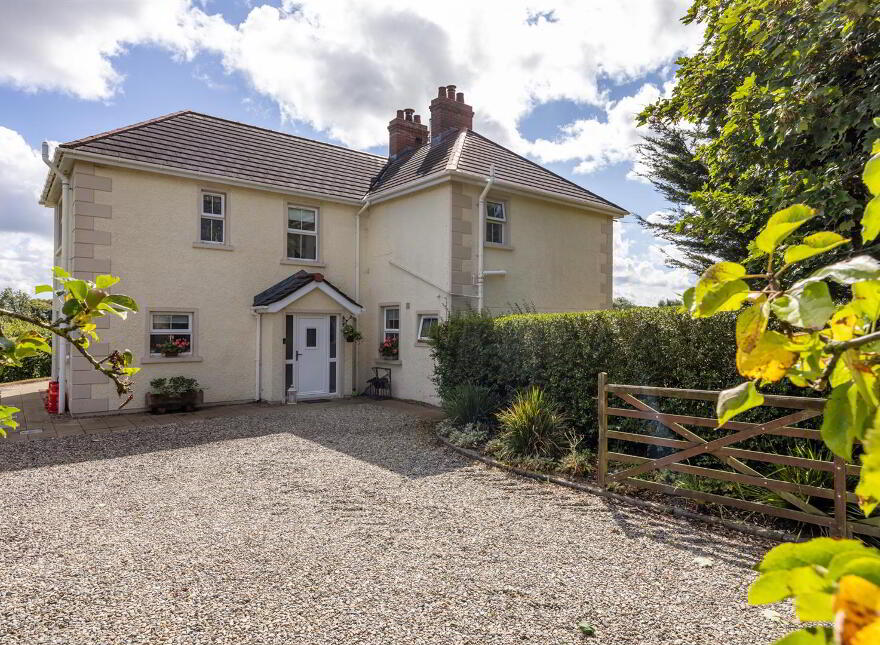 7 Riverdale Lane, Saintfield, Ballynahinch, BT24 7JG