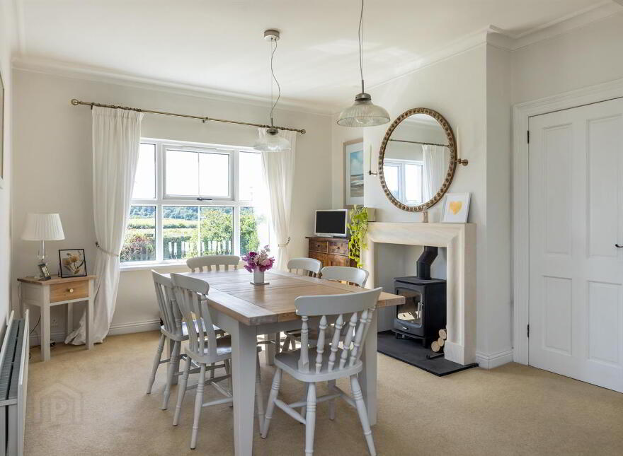 7 Riverdale Lane, Saintfield, Ballynahinch, BT24 7JG