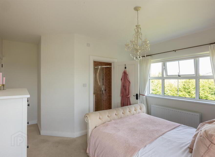 7 Riverdale Lane, Saintfield, Ballynahinch, BT24 7JG