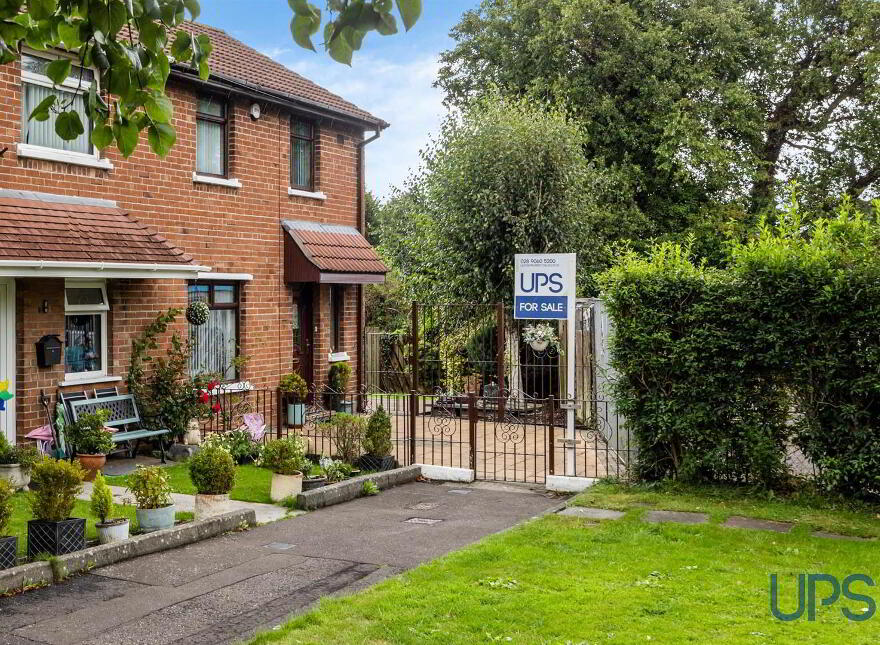 88 Andersonstown Park West, Andersonstown, Belfast, BT11 8FP photo