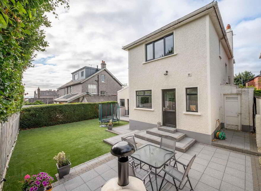 30 Ranfurly Avenue, Bangor, BT20 3SJ