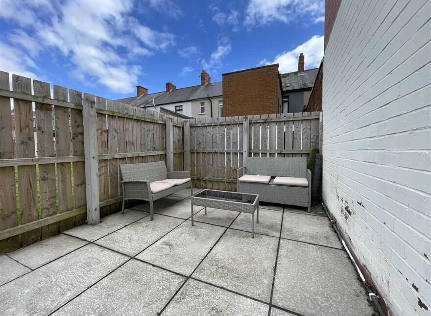 34 Fallswater Drive, Belfast, BT12 6AX