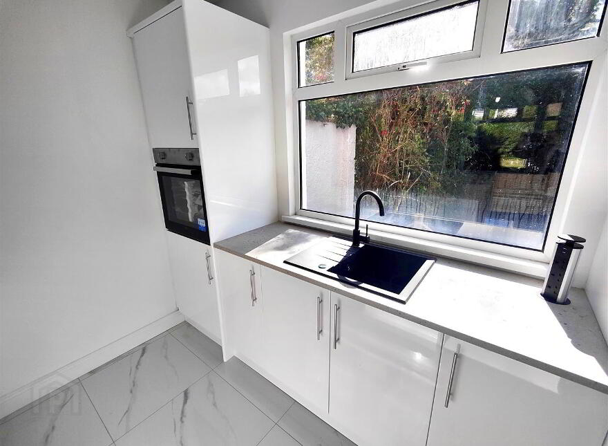 662 Oldpark Road, Belfast, BT14 6QN