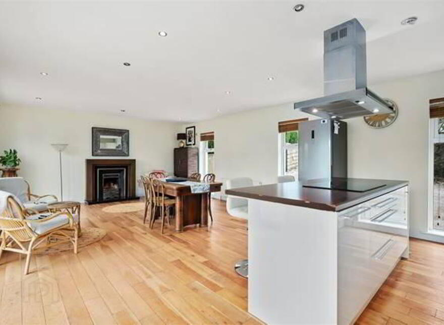 Cedarwood, Featherbed Lane, Kinsale