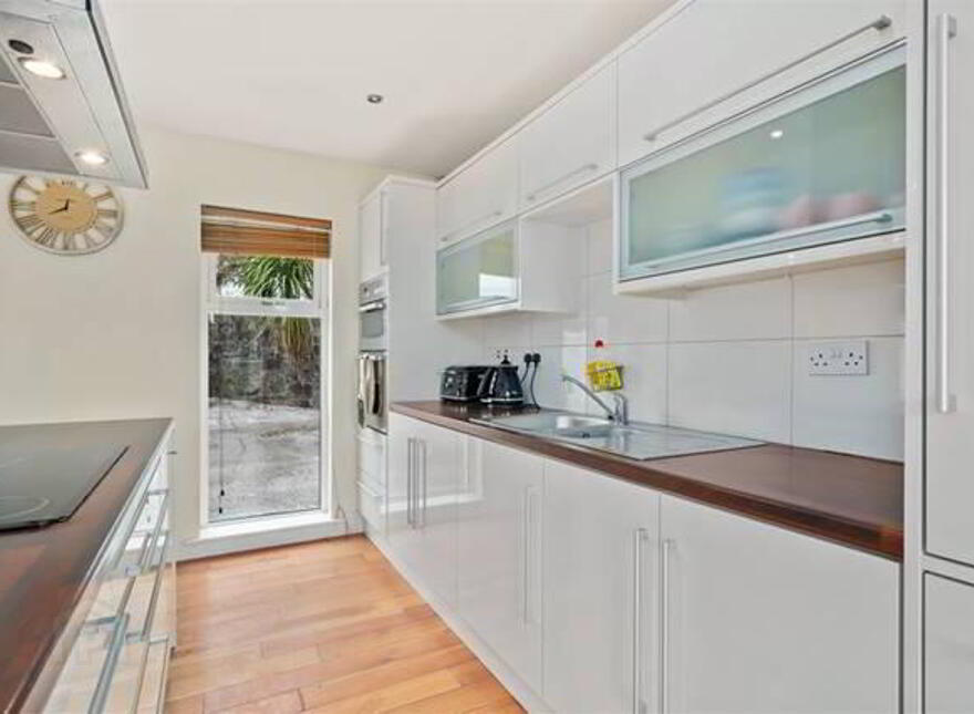 Cedarwood, Featherbed Lane, Kinsale