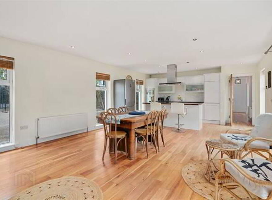 Cedarwood, Featherbed Lane, Kinsale