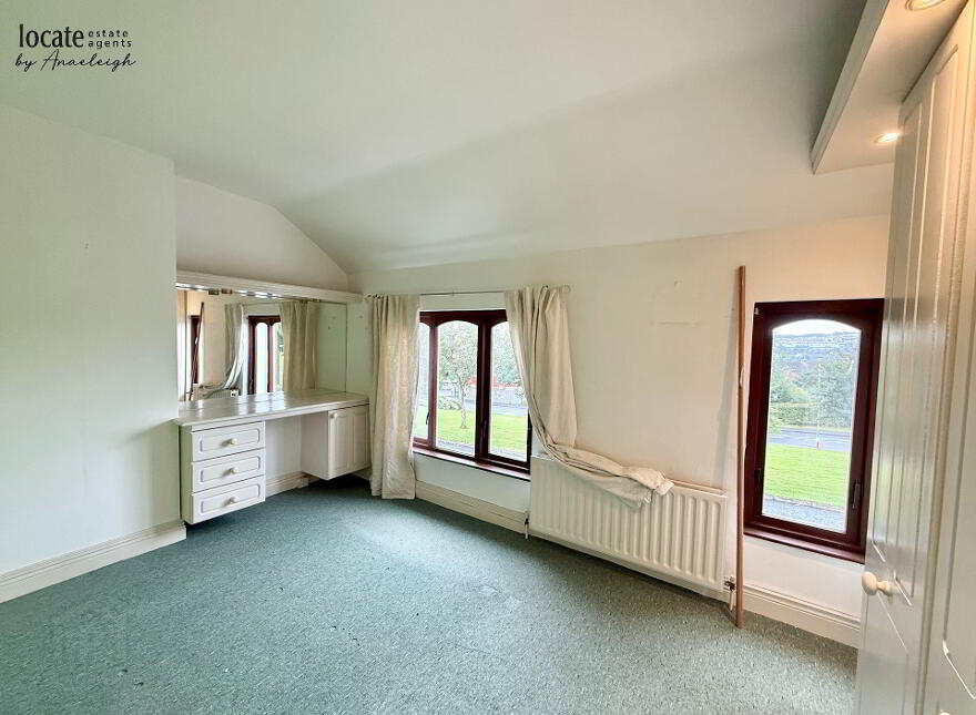 37 Demesne Avenue, Creggan, Derry, BT48 9QD