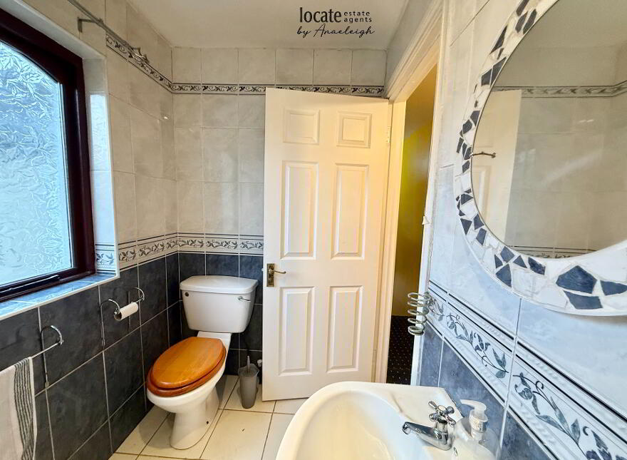 37 Demesne Avenue, Creggan, Derry, BT48 9QD