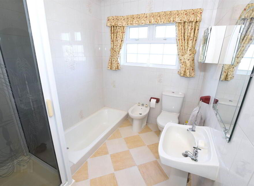 16 Killough Road, Downpatrick, BT30 6PX
