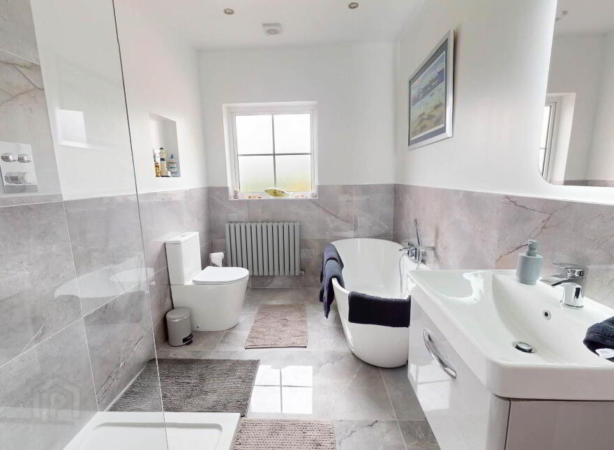1 Trasna Road, Maguiresbridge, Enniskillen, BT94 4QE