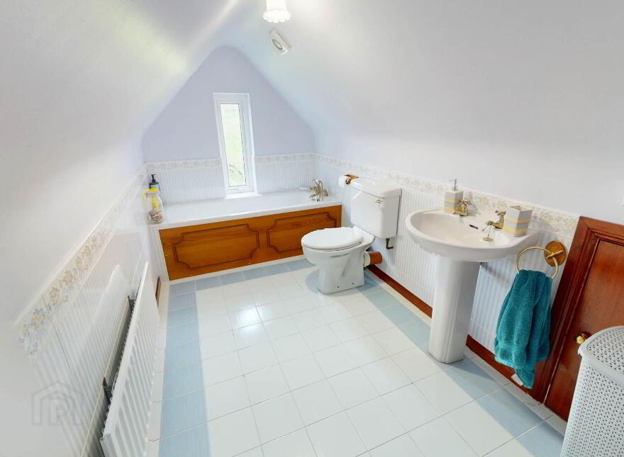 1 Trasna Road, Maguiresbridge, Enniskillen, BT94 4QE