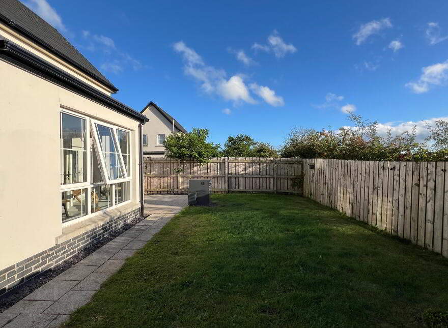 67 Red Row, Toomebridge, BT41 3FQ