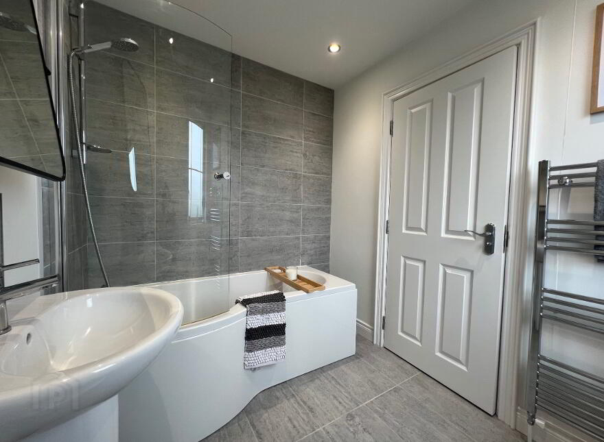 67 Red Row, Toomebridge, BT41 3FQ