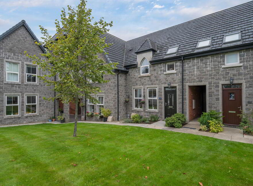 30 Old Church Square, Dundonald, Belfast, BT16 2FD