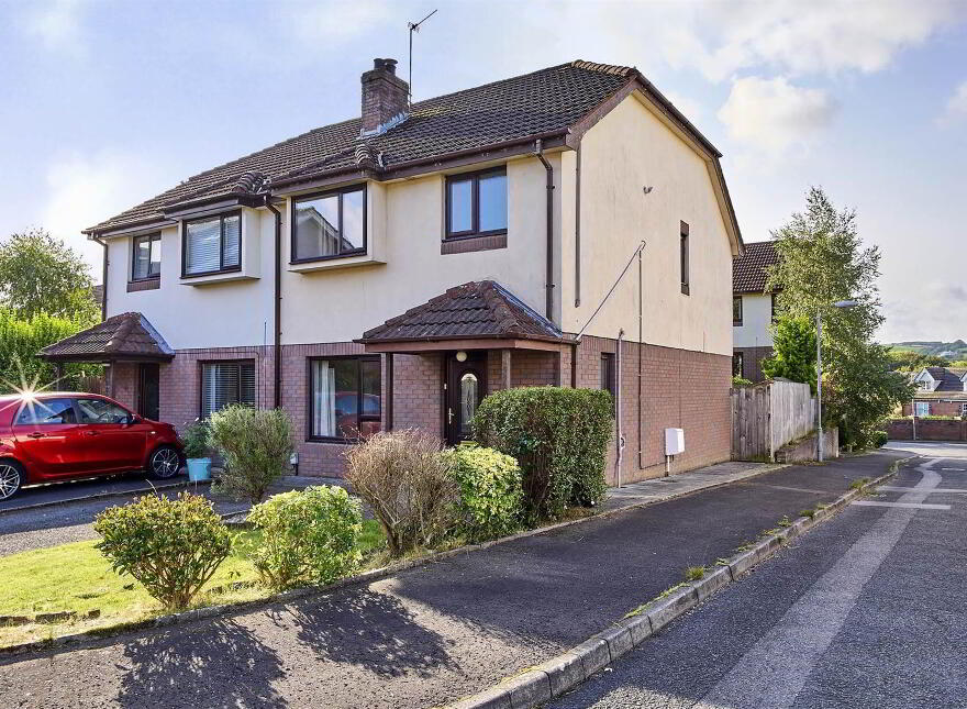 3 Thornhill Grove, Belfast, BT5 7BN