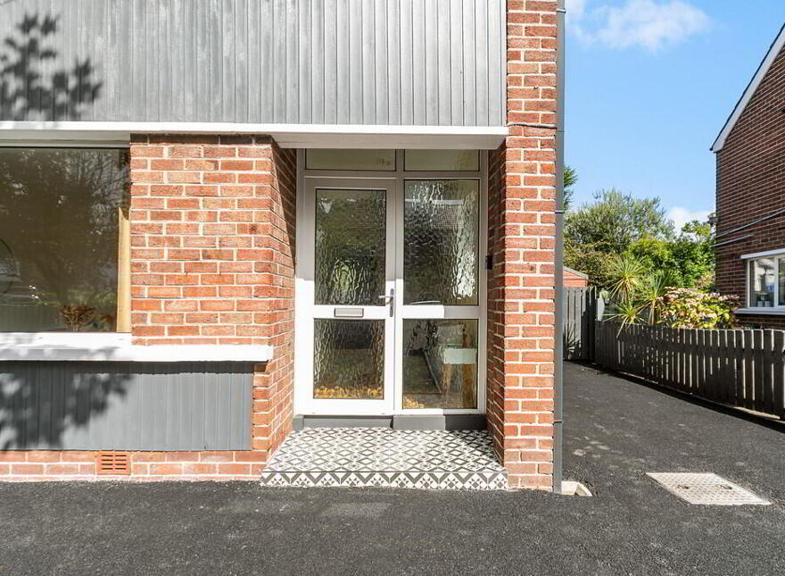 29 Greystown Avenue, Upper Malone Road, Belfast, BT9 6UG