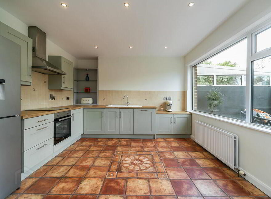29 Greystown Avenue, Upper Malone Road, Belfast, BT9 6UG
