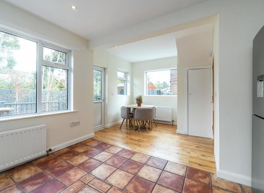 29 Greystown Avenue, Upper Malone Road, Belfast, BT9 6UG