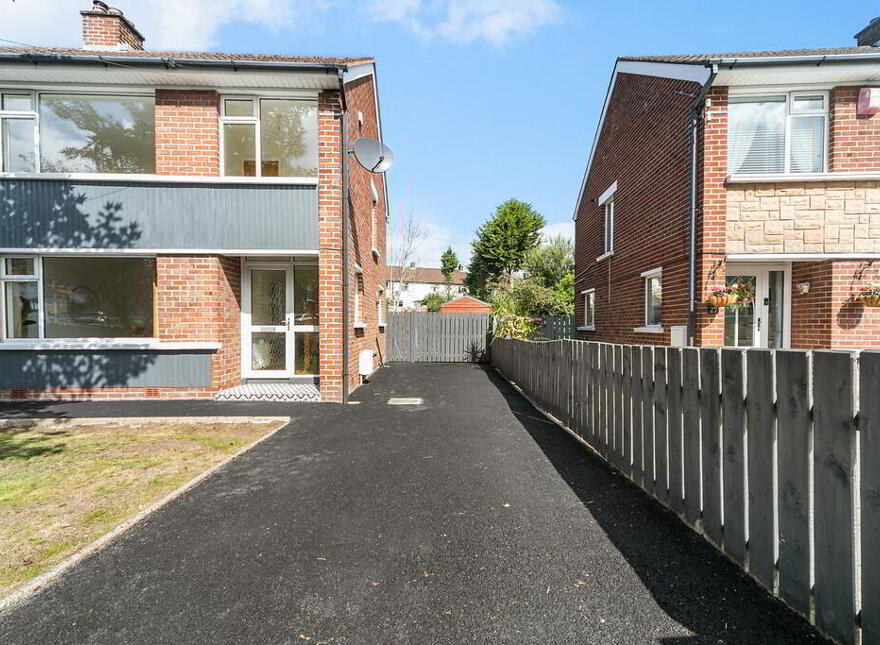 29 Greystown Avenue, Upper Malone Road, Belfast, BT9 6UG