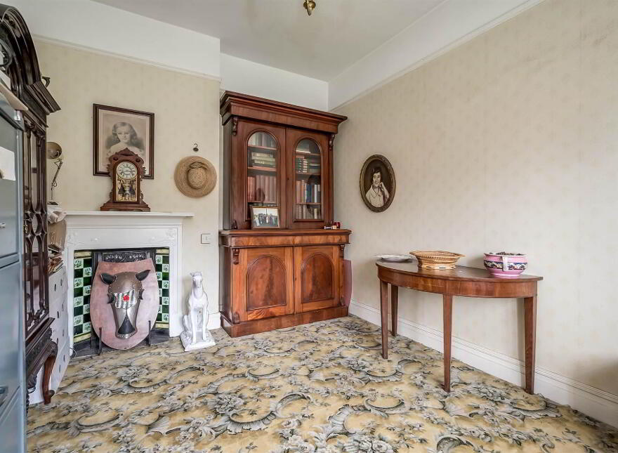 'Red Dyke', 110 Galgorm Road, Ballymena, BT42 1AE
