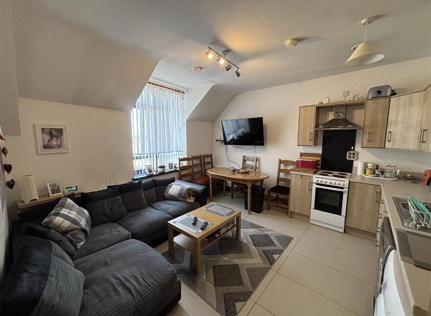 Flat 2, 44 Queen Street, Magherafelt, BT45 6AB