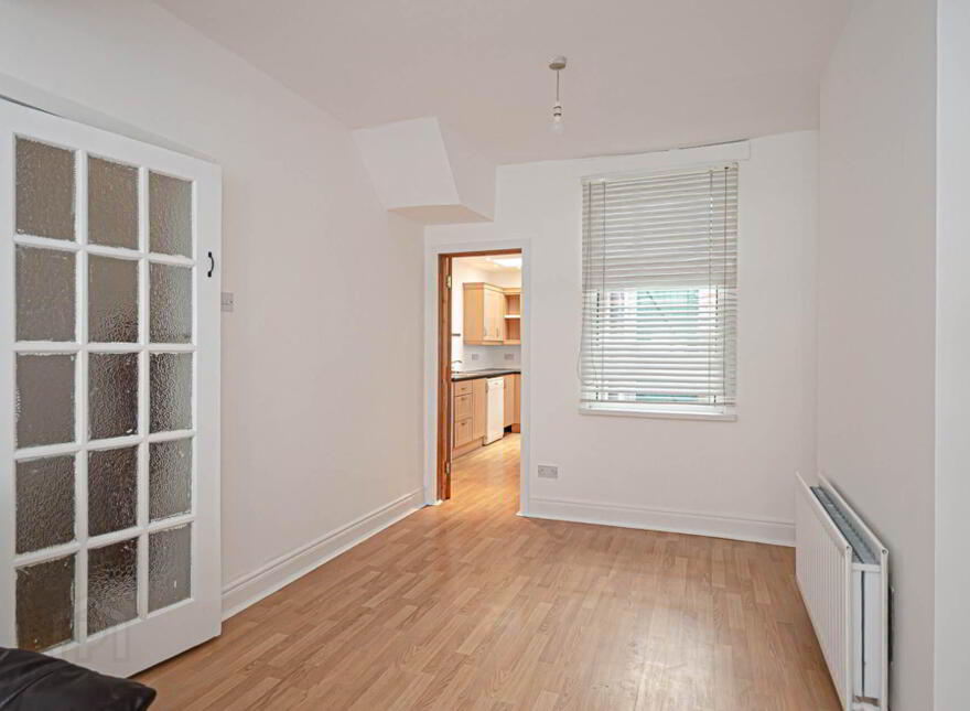 26 Dunraven Avenue, Bloomfield, Belfast, BT5 5JR