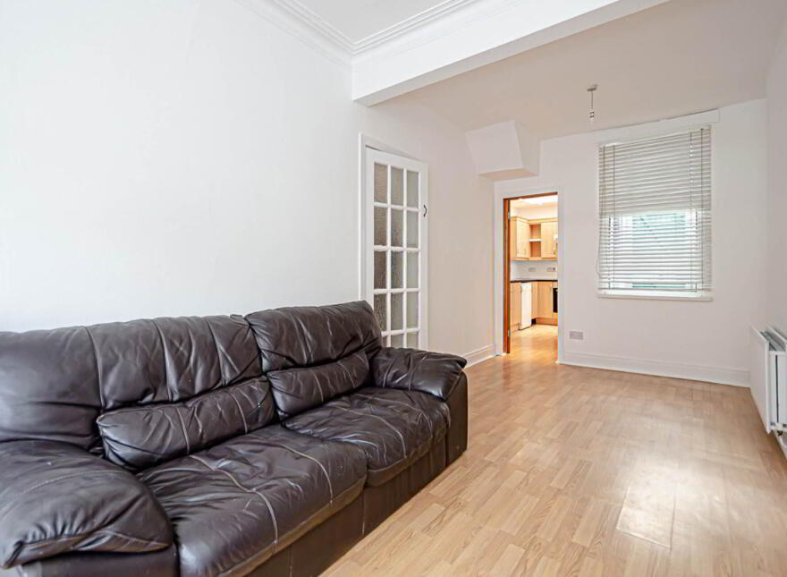 26 Dunraven Avenue, Bloomfield, Belfast, BT5 5JR