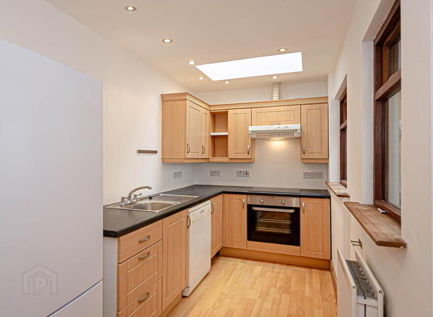 26 Dunraven Avenue, Bloomfield, Belfast, BT5 5JR