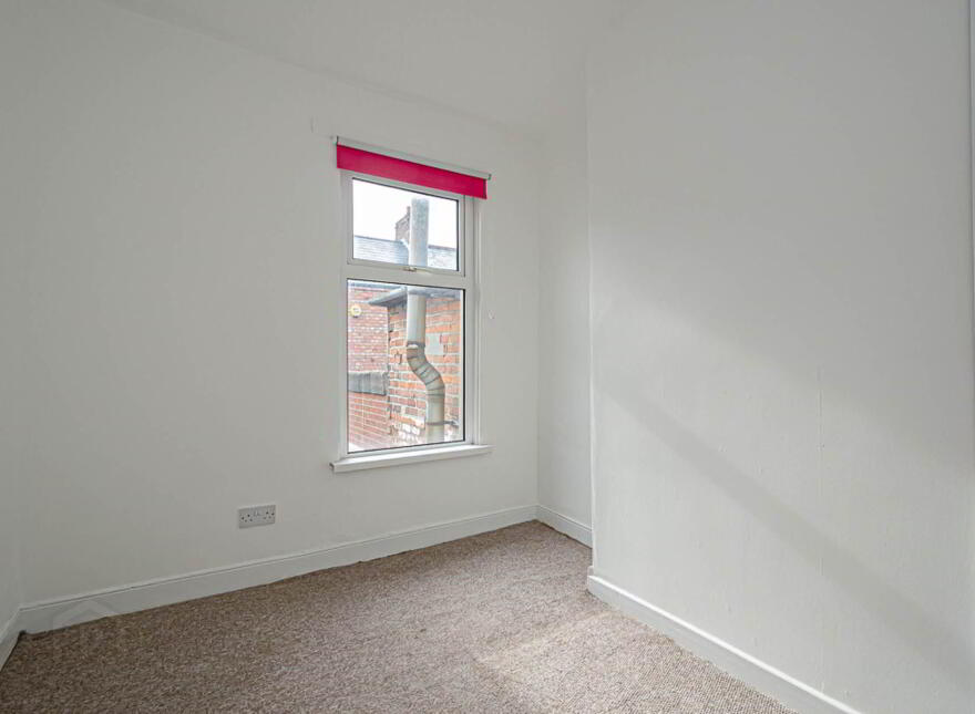 26 Dunraven Avenue, Bloomfield, Belfast, BT5 5JR