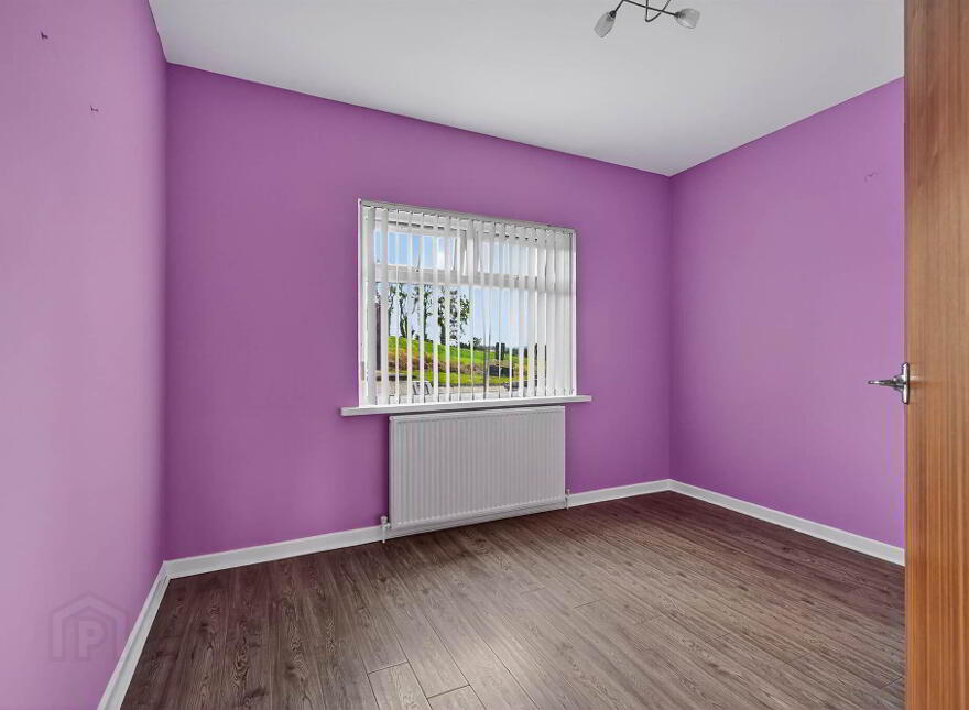 5 Howe Road, Dromore, BT25 1ET