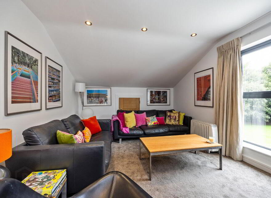 59 Carnbane Road, Royal Hillsborough, BT27 5NG