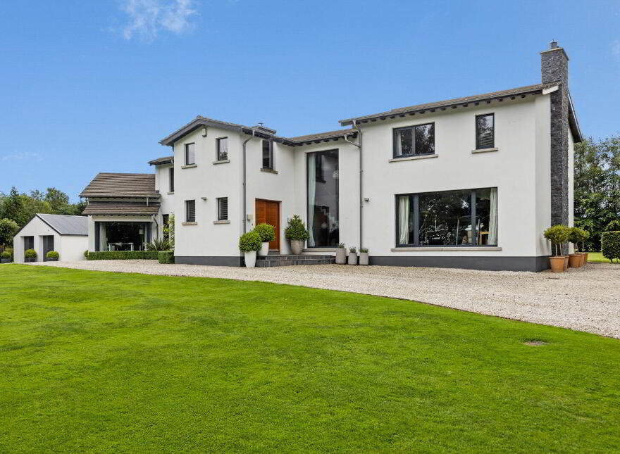 59 Carnbane Road, Royal Hillsborough, BT27 5NG