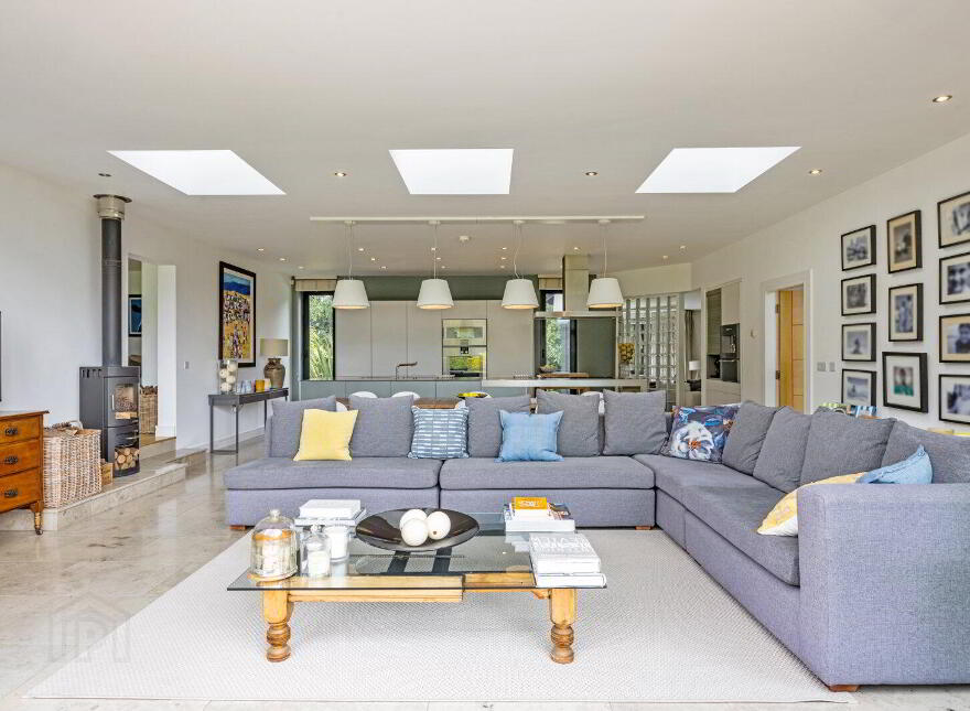59 Carnbane Road, Royal Hillsborough, BT27 5NG