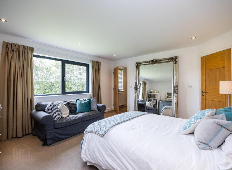 59 Carnbane Road, Royal Hillsborough, BT27 5NG