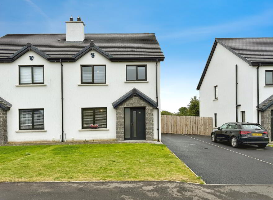27 Lurgyroe Glen Ardboe, Dungannon, BT71 5FE