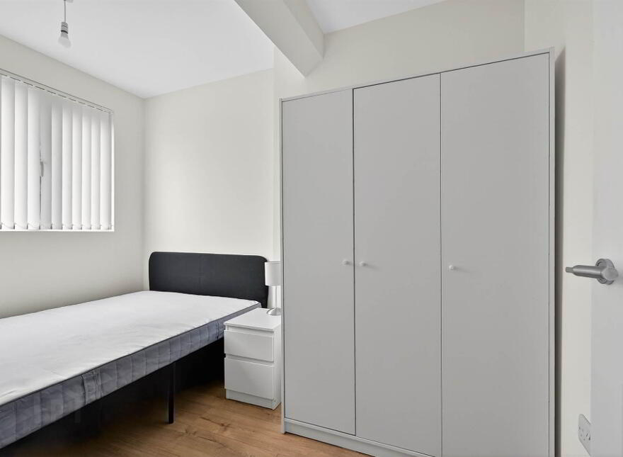 Apt 6, 9 Derryvolgie Avenue, Belfast, BT9 6FL