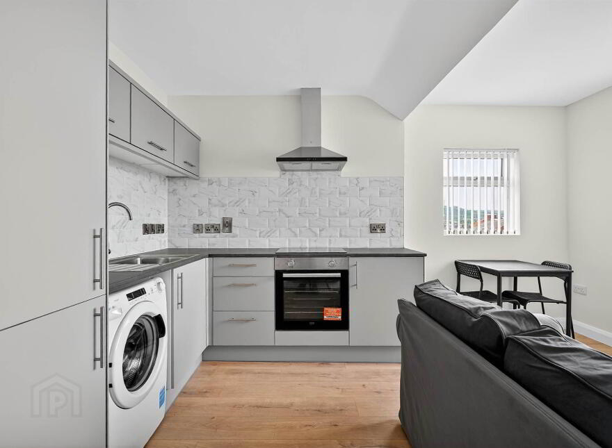 Apt 6, 9 Derryvolgie Avenue, Belfast, BT9 6FL